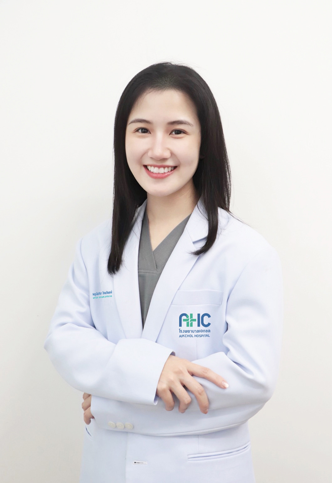 พญ.นันทิชา	โรจนจิรพงศ์